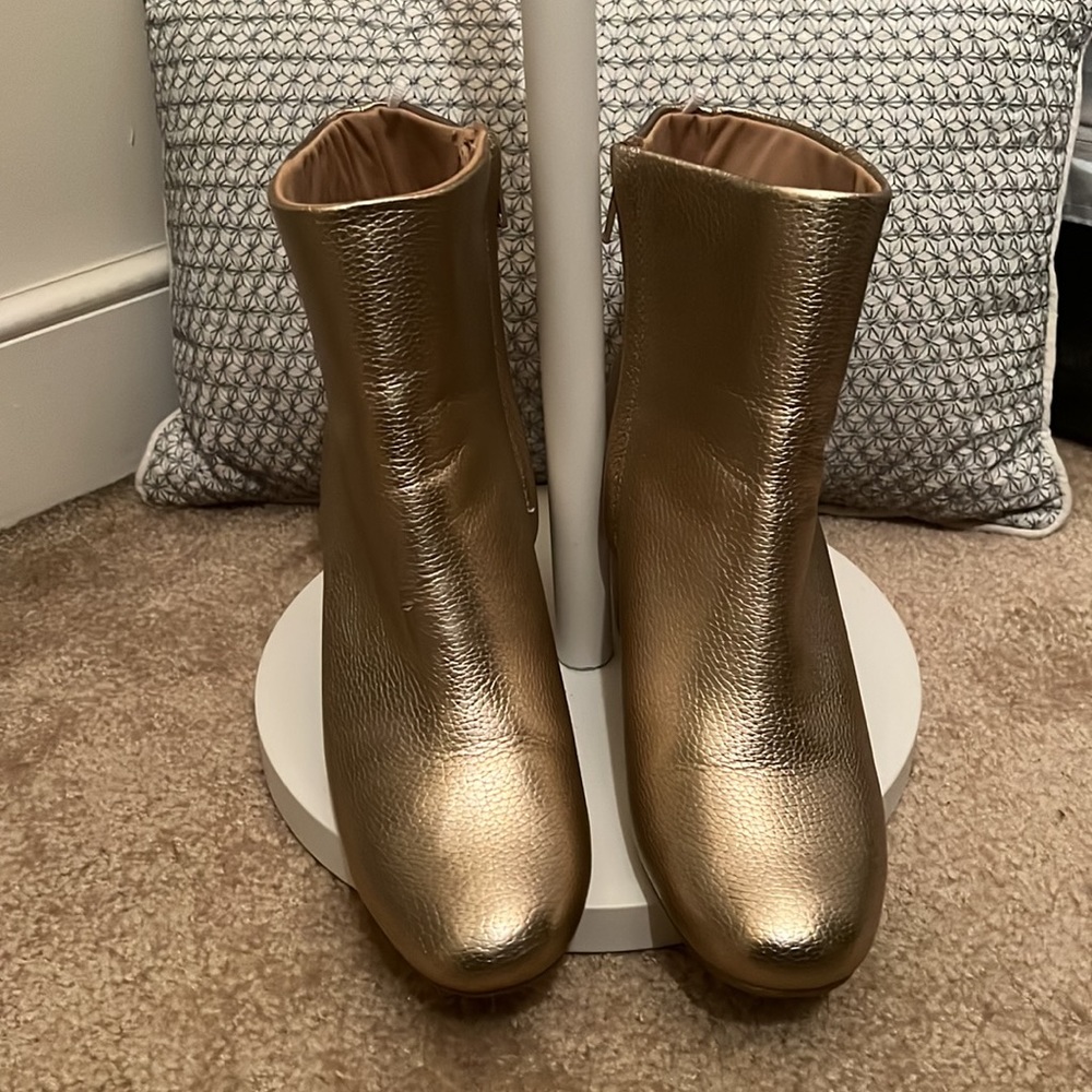 Metallic gold, round toed, Block heeled, Old Navy Ankle booties.